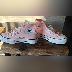 Converse Women's Light Pink High-Top Sneakers